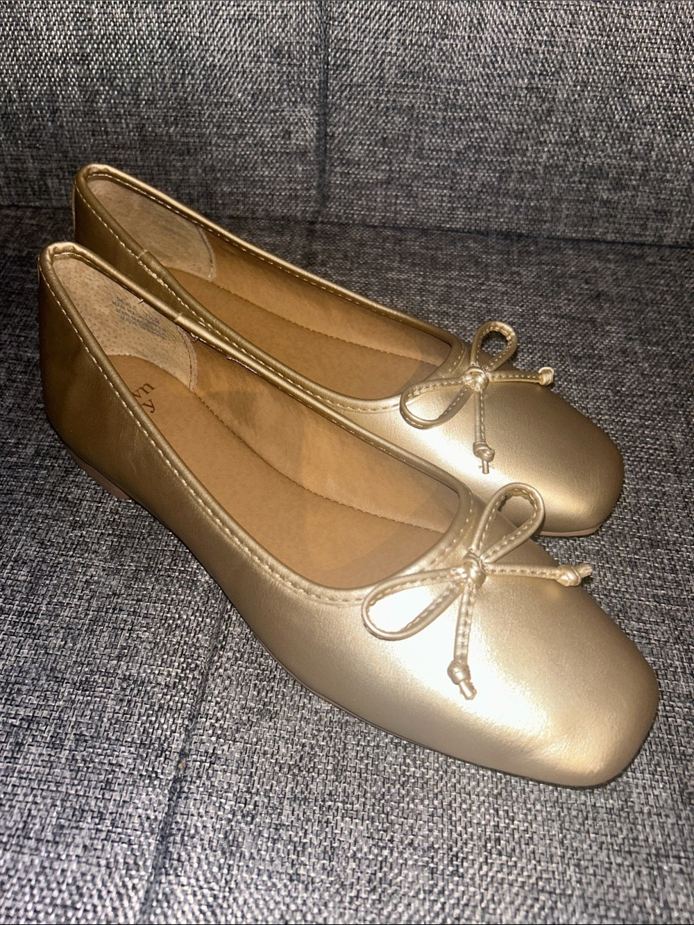NEW - crown & ivy Metallic Gold Ballet Flats with Bow Accent